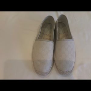 Grey/Taupe loafers